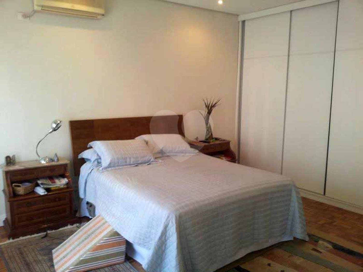 Apartamento à venda com 3 quartos, sendo 1 suíte,  em Bela Vista, São Paulo, SP
