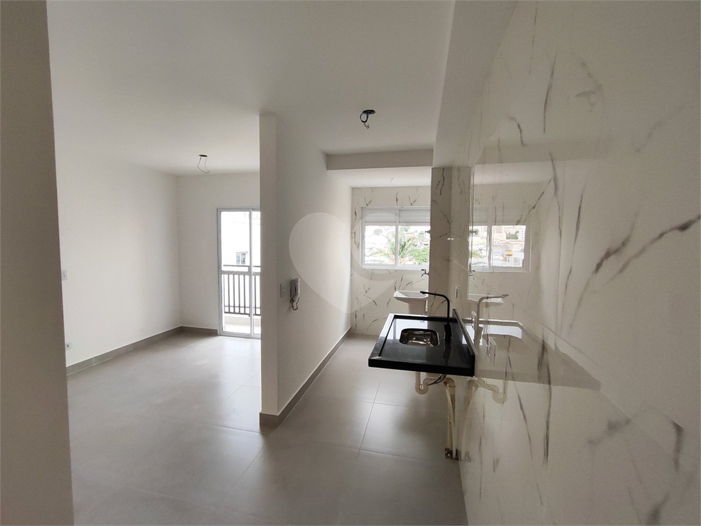 Apartamento à venda com 1 quarto em Vila Vitório Mazzei, São Paulo, SP