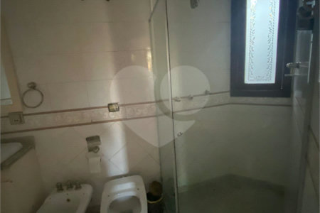 Casa à venda com 3 quartos, sendo 4 suítes,  no condomínio Estância Marambaia, Vinhedo - SP