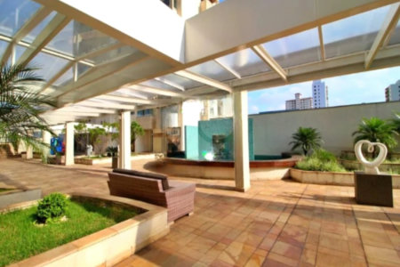 Apartamento á venda MOBILIADO com 128m², 3 suítes, 2 vagas, no centro de Santo André