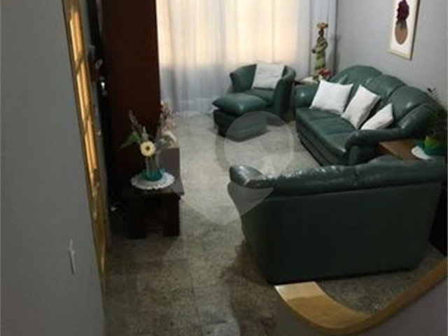 Sobrado à venda com 3 quartos, sendo 1 suíte,  em Sacomã, São Paulo, SP