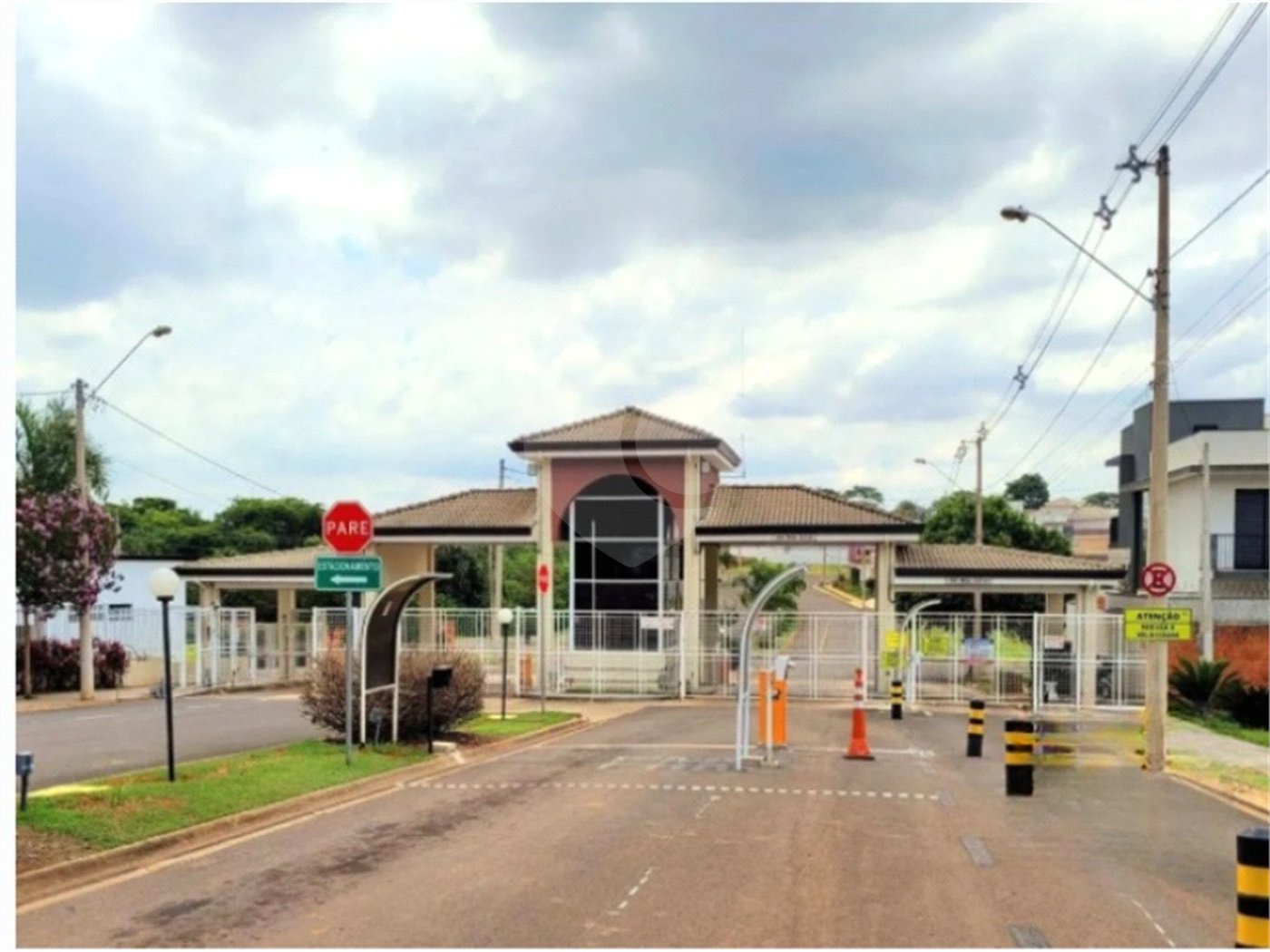 Casa à venda com 3 quartos, sendo 1 suíte,  no condomínio Reserva Ipanema, Sorocaba - SP