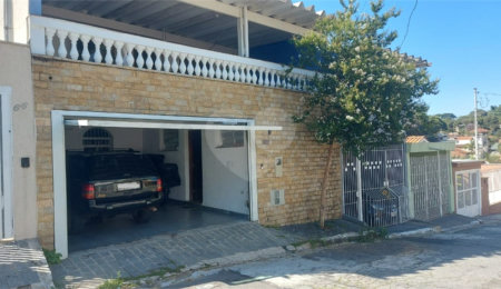 Sobrado à venda com 3 quartos, sendo 1 suíte,  em Tremembé, São Paulo, SP