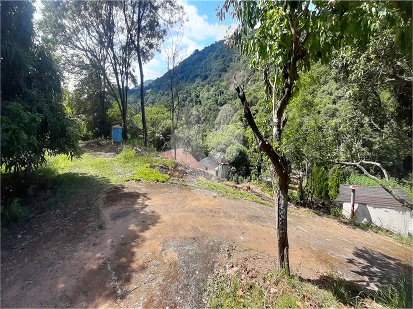 Casa à venda com 2 quartos em Serra da Cantareira, Mairiporã, SP