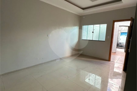 Casa à venda com 3 quartos, sendo 2 suítes, em Residencial Ponta Porã I, Ponta Porã, MS