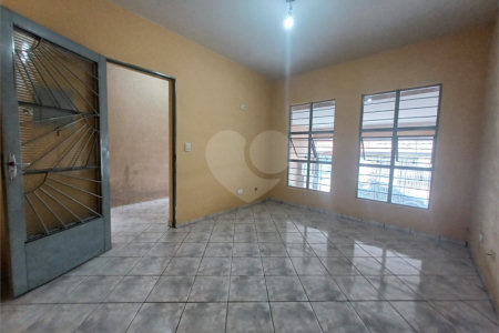 Sobrado à venda com 2 quartos em Jardim Guaíba, Sorocaba, SP