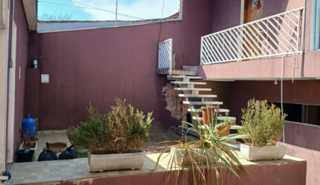 Casa à venda com 3 quartos, sendo 1 suíte,  em Jardim Rosana, Guarulhos, SP