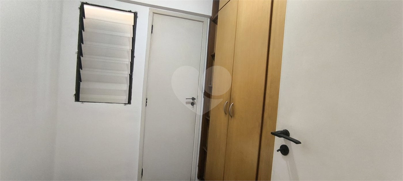 Apartamento à venda com 3 quartos, sendo 1 suíte, em Pinheiros, São Paulo, SP