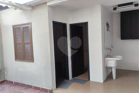 Sobrado à venda com 3 quartos, sendo 1 suíte, em Chácara Santo Antônio, São Paulo, SP