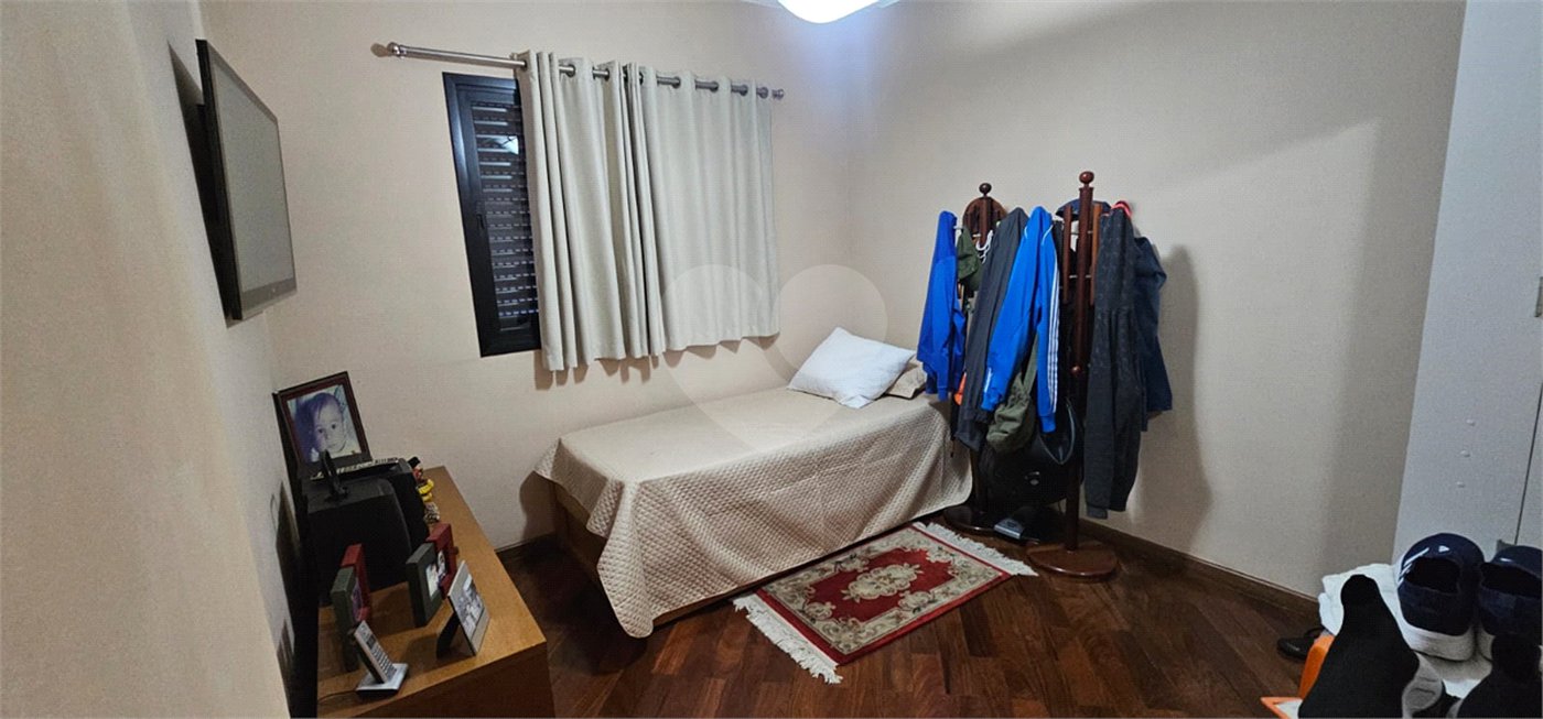 Apartamento à venda com 3 suítes em Sítio São José, Suzano, SP