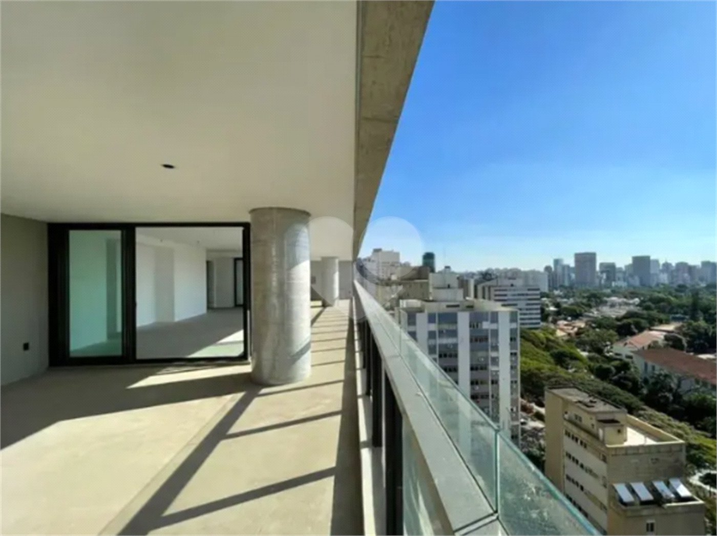 Apartamento à venda com 3 suítes em Itaim Bibi, São Paulo, SP