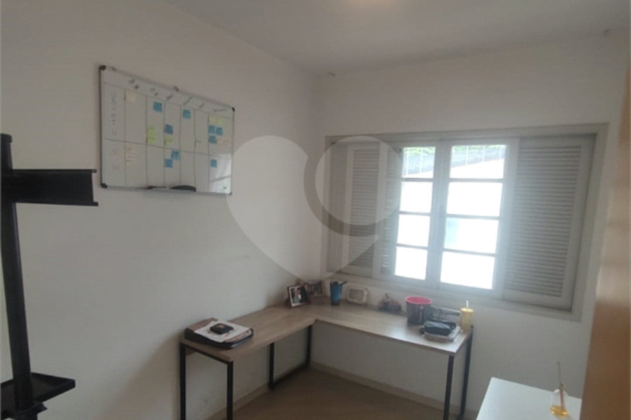 Sobrado à venda com 3 quartos, sendo 1 suíte, em Tremembé, São Paulo, SP