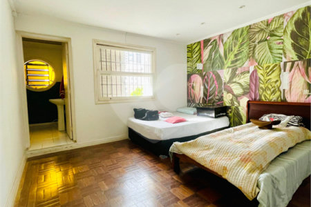 Casa à venda com 12 quartos em Vila Mariana, São Paulo, SP