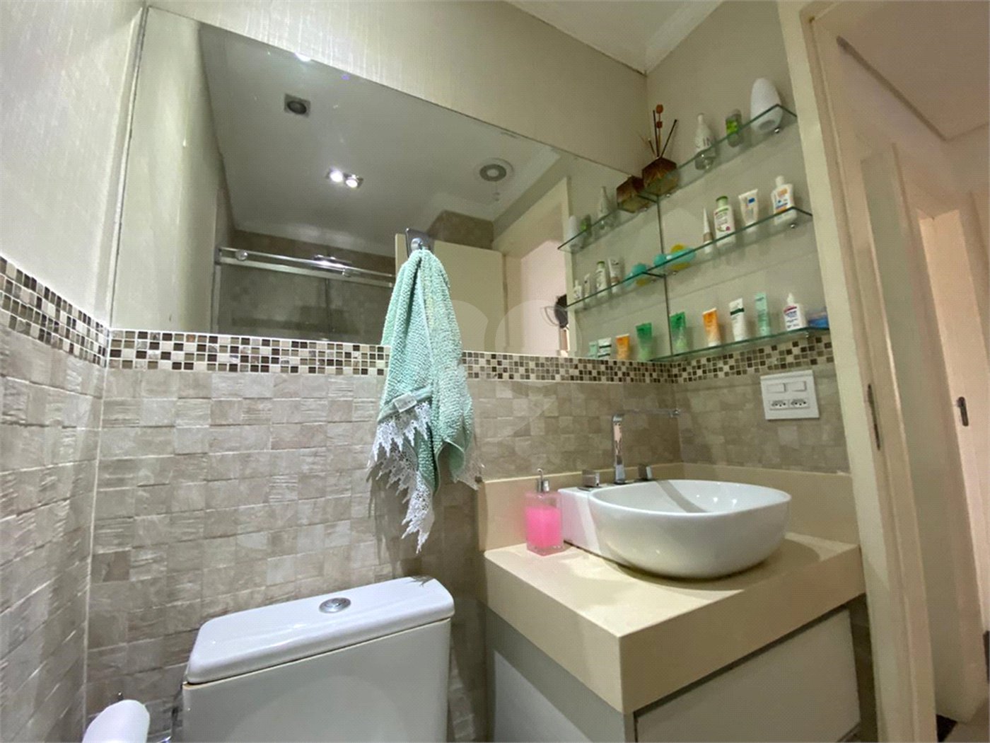 Apartamento para alugar com 3 quartos, sendo 1 suíte, em Tucuruvi, São Paulo, SP