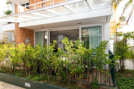 Casa à venda com 4 suítes no condomínio Las Cumbres, São Paulo - SP