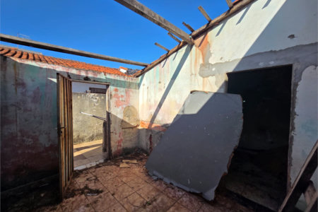 Casa à venda com 2 quartos em Jardim Vieira de Moraes, Itapetininga, SP
