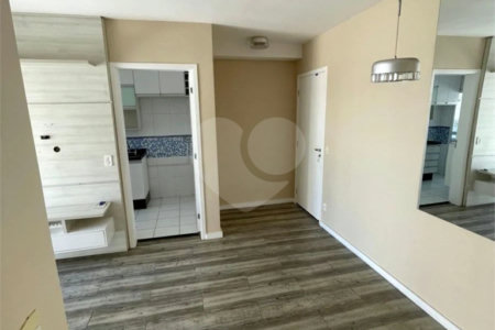 Apartamento à venda com 2 quartos, sendo 1 suíte, em Quarta Parada, São Paulo, SP