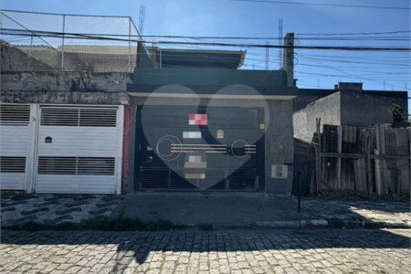 Sobrado à venda com 2 quartos em Jardim Monte Cristo, Suzano, SP
