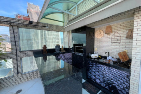 Cobertura com 3 dormitórios à venda, 320 m² por R$ 3.100.000,00 - Gonzaga - Santos/SP