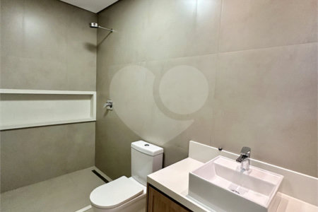 Casa à venda com 3 suítes no condomínio Residencial Florais Itália, Cuiabá - MT