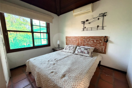Casa em condomínio à venda com 2 quartos em Manguinhos, Armação dos Búzios, RJ