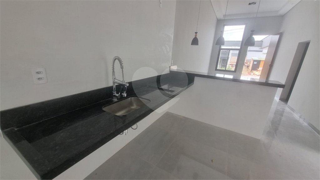 Casa à venda com 3 quartos, sendo 1 suíte, no condomínio Residencial Horto Villagio, Sorocaba - SP