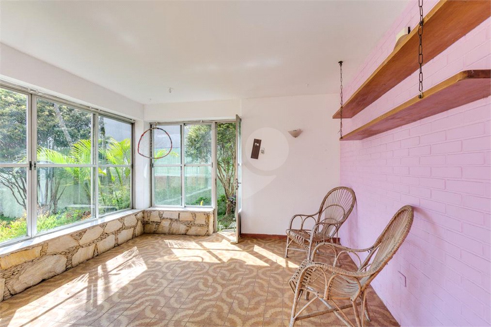 Casa Térrea à venda com 3 quartos, sendo 1 suíte, em Interlagos, São Paulo, SP