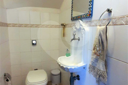 Casa de Vila à venda com 3 quartos, sendo 1 suíte, em Brooklin, São Paulo, SP