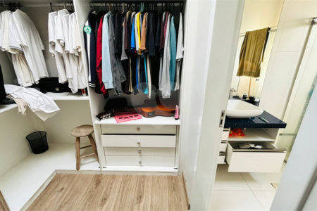 Casa à venda com 4 suítes no condomínio Dos Lagos, Itupeva - SP