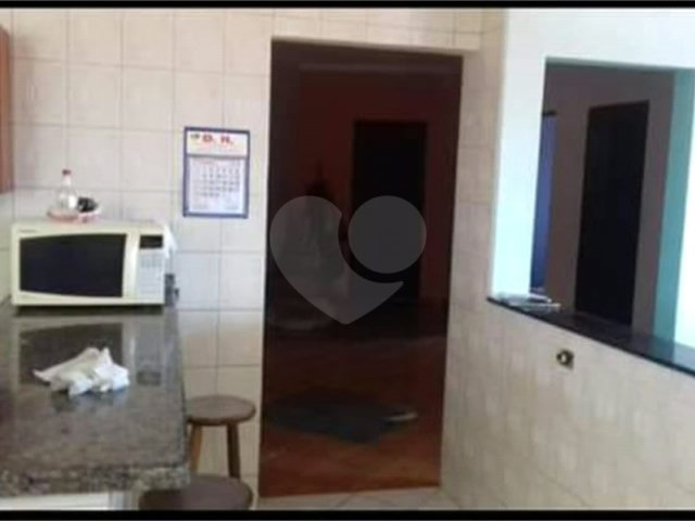 Casa à venda com 3 quartos em Jardim Santa Emilia, Guarulhos, SP
