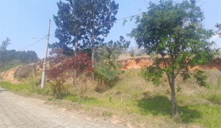 Terreno à venda no condomínio Aútria da Cantareira, Mairiporã - SP