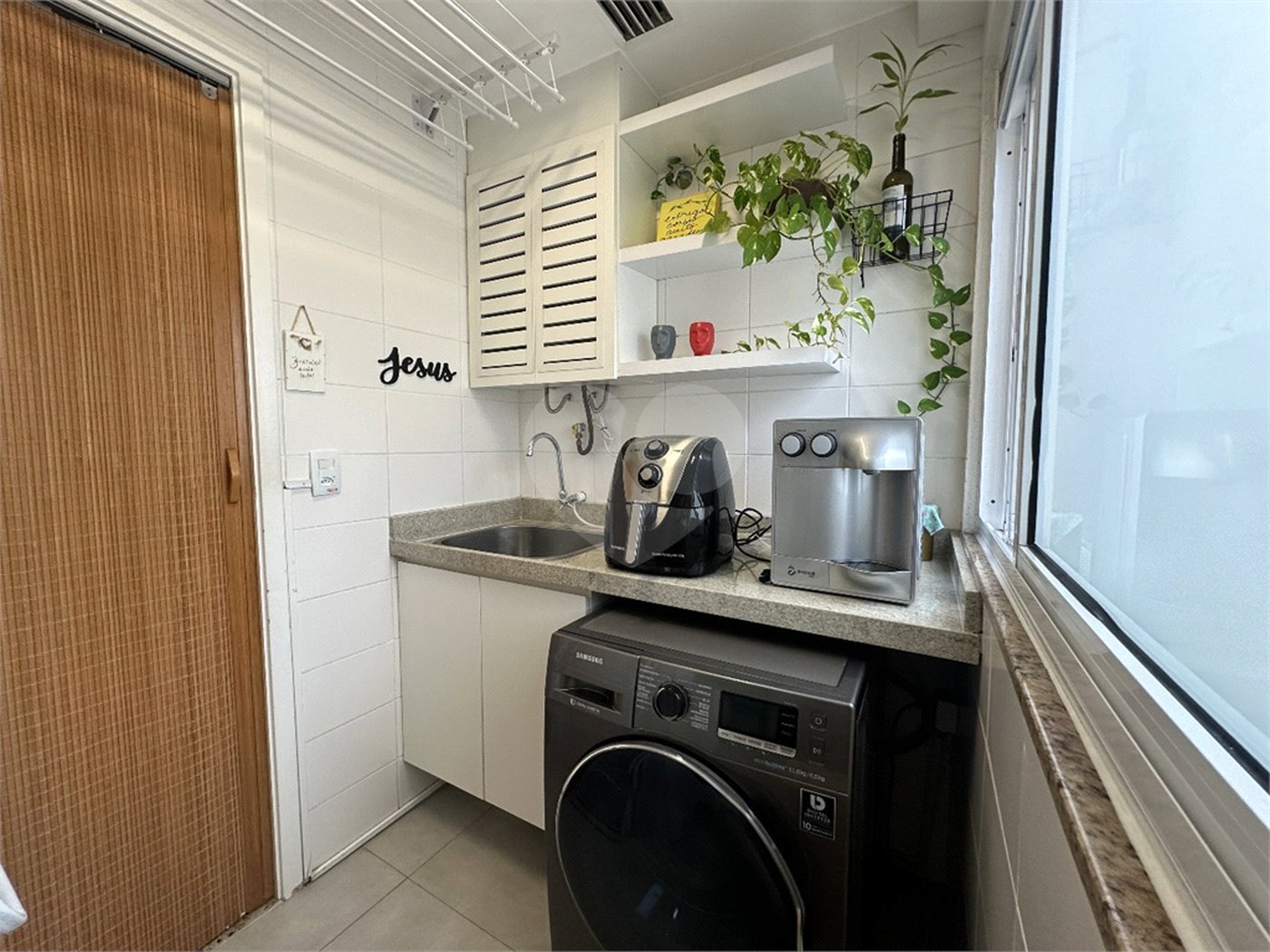 Apartamento à venda com 3 quartos, sendo 1 suíte,  em Recreio dos Bandeirantes, Rio de Janeiro, RJ