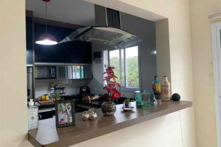 Casa à venda com 3 quartos, sendo 1 suíte, no condomínio Residencial Ponderosa, São Roque - SP