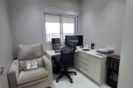Apartamento para alugar com 2 quartos, sendo 1 suíte, em Alto da Boa Vista, São Paulo, SP