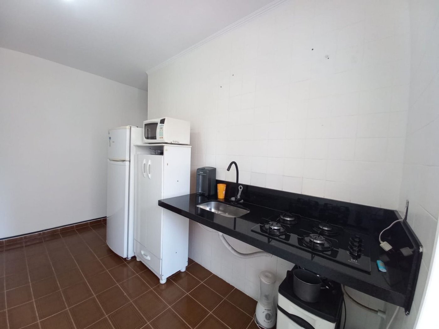 Apartamento com 3 dormitórios à venda, 80 m² por R$ 490.000,00 - Gonzaga - Santos/SP