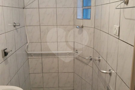 Sobrado à venda com 3 quartos, sendo 1 suíte, em Jardim Helga, São Paulo, SP