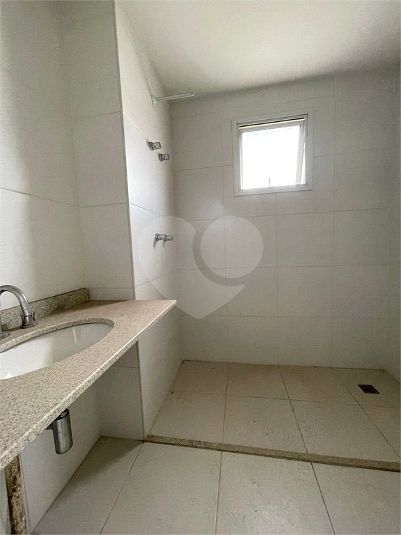 Apartamento à venda com 3 quartos, sendo 1 suíte, em Aclimação, São Paulo, SP