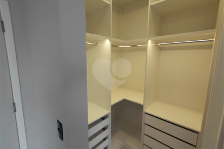Casa à venda com 3 suítes no condomínio Residencial Milano, Indaiatuba - SP