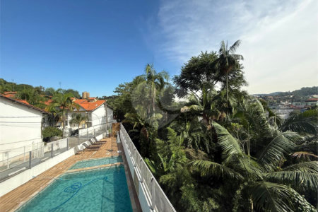 Casa à venda com 2 suítes no condomínio Village Palmas, São Paulo - SP