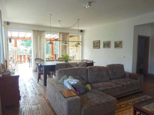 Casa Térrea à venda com 3 suítes em Jardim Prudência, São Paulo, SP