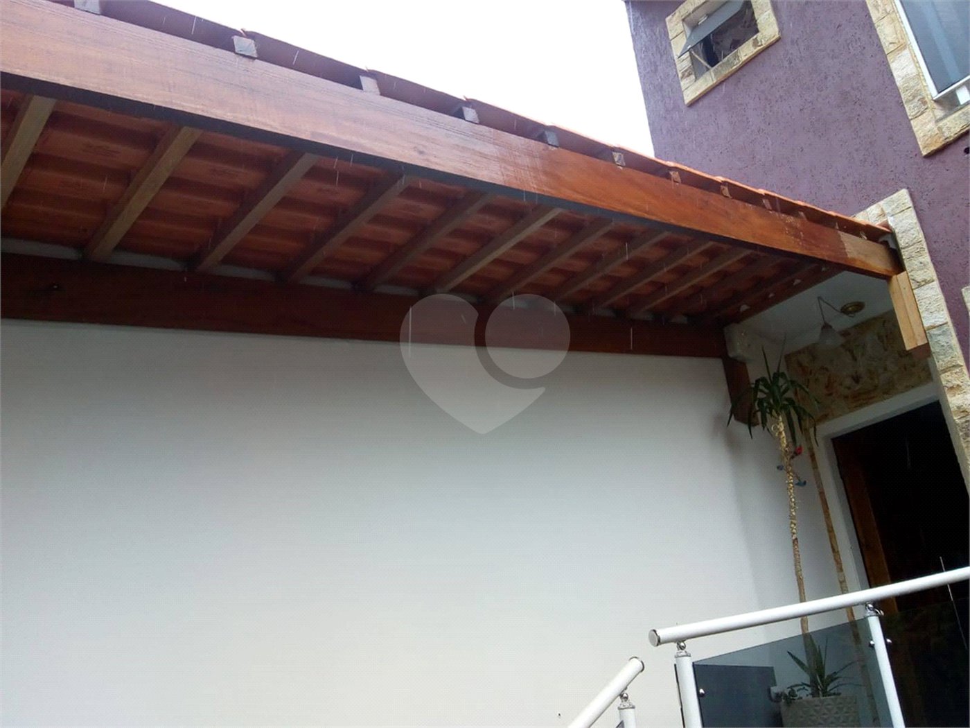 Sobrado à venda com 3 suítes em Itaquera, São Paulo, SP