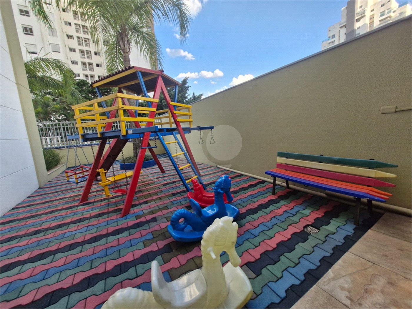 Apartamento à venda com 3 quartos, sendo 2 suítes, em Santana, São Paulo, SP