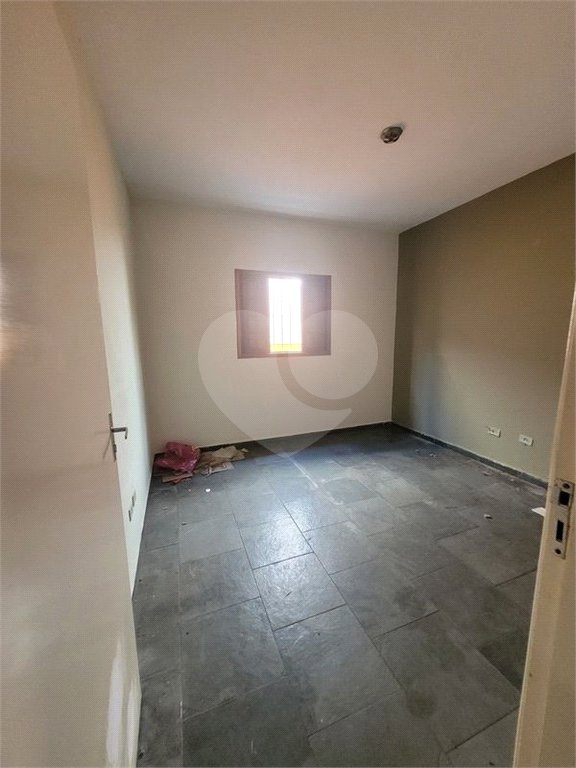 Casa à venda com 3 quartos, sendo 1 suíte, em Vila Vitório Mazzei, São Paulo, SP