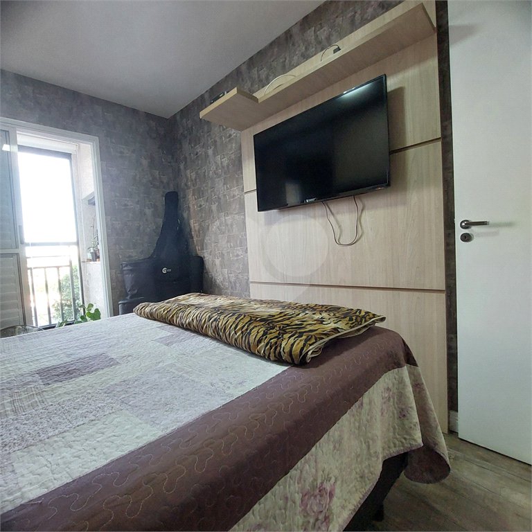 Apartamento à venda com 3 quartos, sendo 1 suíte, em Jardim Flor da Montanha, Guarulhos, SP