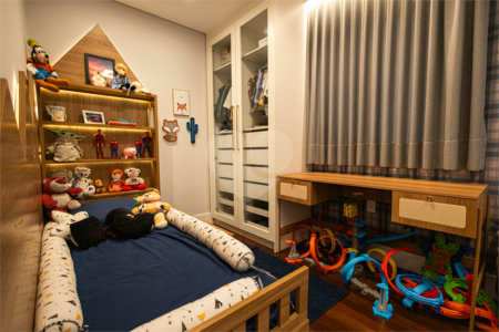 Apartamento à venda com 5 quartos, sendo 4 suítes,  em Parque Reboucas, São Paulo, SP