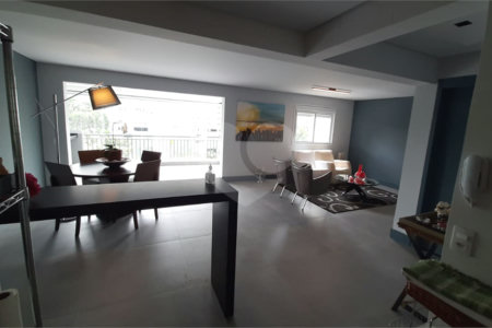 Apartamento à venda com 2 suítes em Jardim Caboré, São Paulo, SP