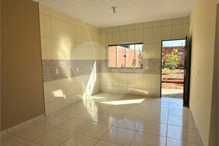 Casa à venda com 2 quartos, sendo 1 suíte, em Jardim Primavera I, Ponta Porã, MS