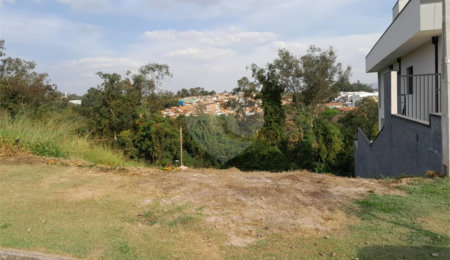 Terreno à venda em Residencial Jatobás, Louveira, SP