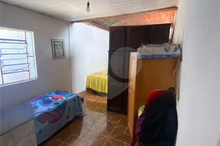 Casa à venda com 2 quartos em Jardim Vitoria, Ponta Porã, MS
