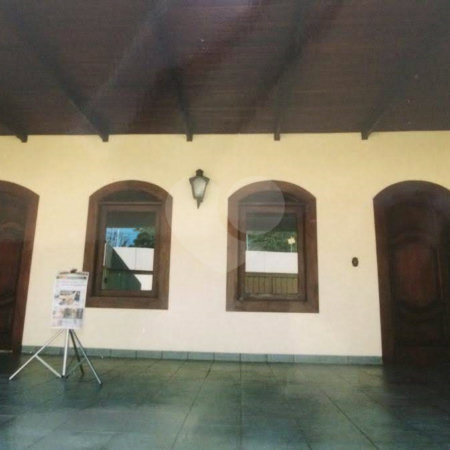 Casa Térrea à venda com 3 quartos, sendo 1 suíte,  em Jardim América, Bragança Paulista, SP
